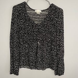 Black and White Cheetah Print Top